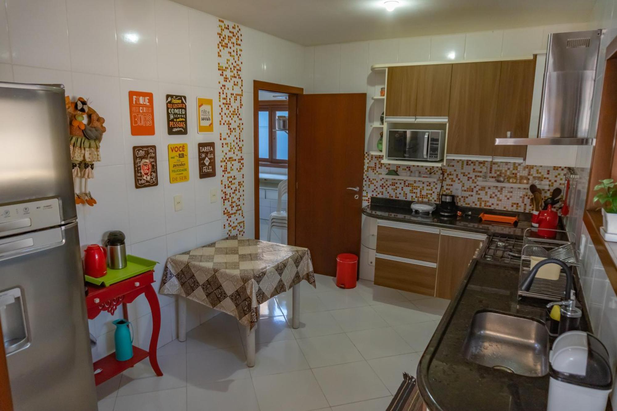 Linda Casa Com Piscina Em Interlagos Vila Velha Es别墅 外观 照片